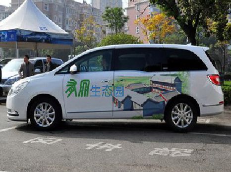 仁寿户外车贴喷绘如何保持效果?